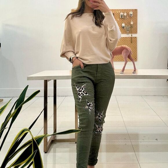 Women’s Sweater - Picture 4 of 5